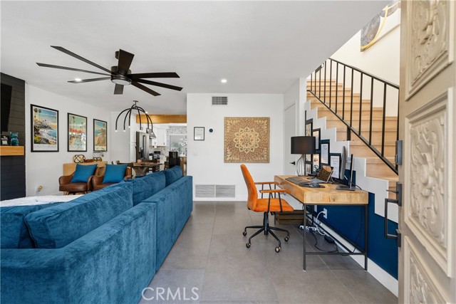 2423 Los Patos, Palm Springs CA: https://media.crmls.org/medias/75e5338f-fbe5-4b85-84df-c3de918c497e.jpg