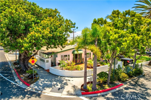 24932 La Cresta Drive, Dana Point CA: https://media.crmls.org/medias/75e59b3f-9ffa-40dd-ada0-3be77a42200c.jpg
