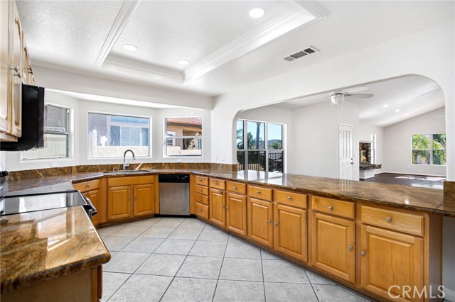 Detail Gallery Image 23 of 57 For 30310 Spray Dr, Canyon Lake,  CA 92587 - 3 Beds | 2 Baths