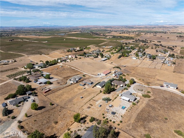 Detail Gallery Image 62 of 68 For 8230 Baron Way, Paso Robles,  CA 93446 - 3 Beds | 2 Baths