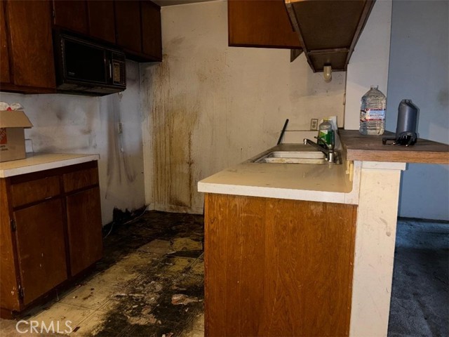 Detail Gallery Image 6 of 9 For 4727 W 147th St #136,  Lawndale,  CA 90260 - 2 Beds | 2 Baths