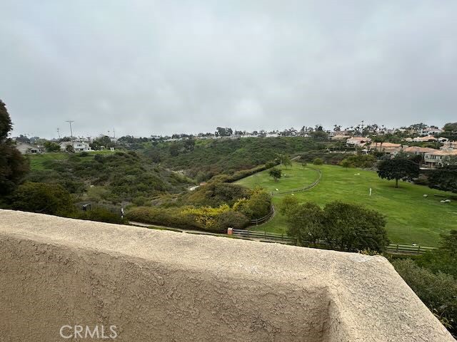 https://media.crmls.org/medias/75e7c4f5-bcf6-48d1-81bc-7ac37dbc5951.jpg?preset=X-Large