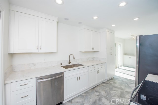 Detail Gallery Image 8 of 35 For 215 Monte Vista #20,  San Clemente,  CA 92672 - 1 Beds | 1 Baths