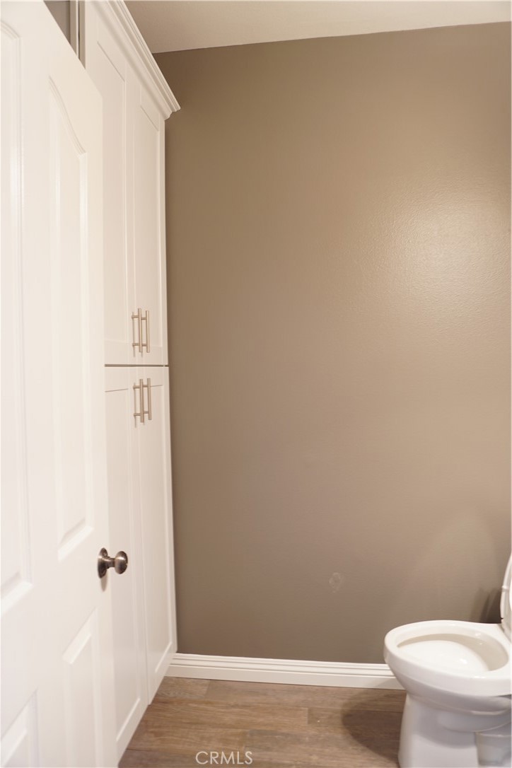 https://media.crmls.org/medias/75e8848d-eaec-4822-a88f-ec7aeecf21e6.jpg?preset=X-Large