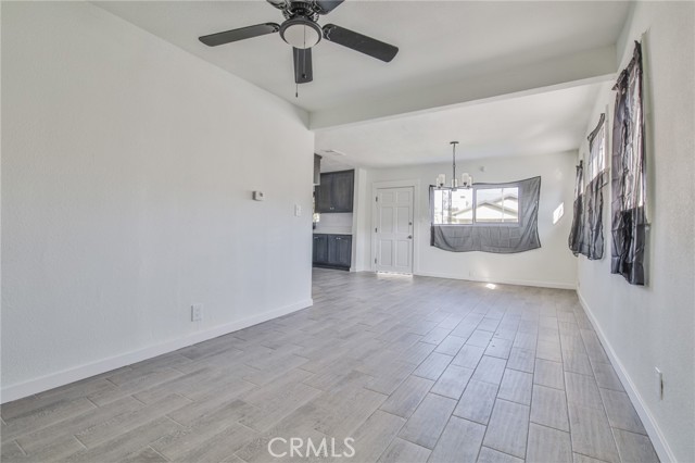 Detail Gallery Image 13 of 38 For 430 W 64th St, Los Angeles,  CA 90003 - 3 Beds | 3 Baths