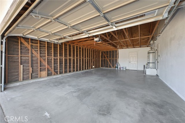 Detail Gallery Image 34 of 44 For 22267 Gayhead, Apple Valley,  CA 92307 - 3 Beds | 2 Baths