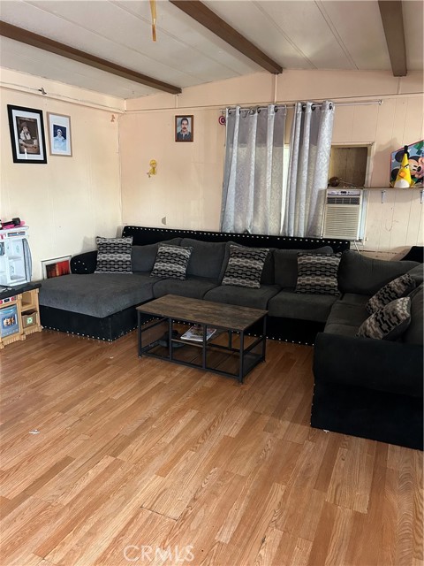 Detail Gallery Image 4 of 14 For 760 E 9th St #79,  San Bernardino,  CA 92410 - 2 Beds | 1 Baths