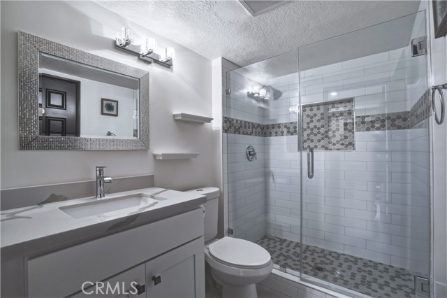 Image 50 of 73 For 3537 Foxglove Road