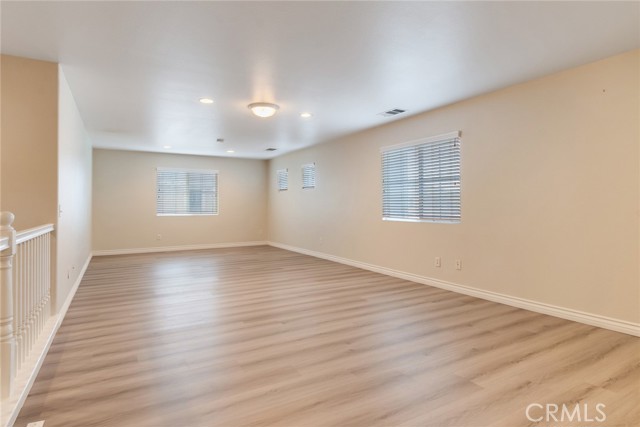 Detail Gallery Image 15 of 28 For 6056 Delaware Park Ct, Corona,  CA 92880 - 5 Beds | 3 Baths