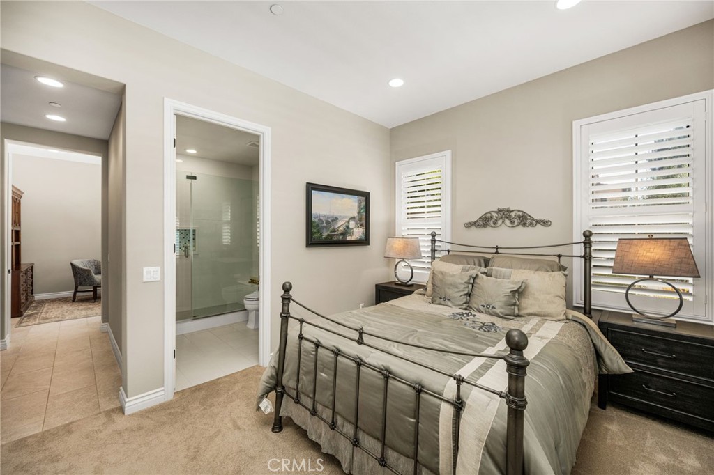 MLS #OC26160790 image #32