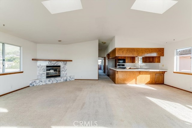 Detail Gallery Image 9 of 29 For 2559 Greenwood, Morro Bay,  CA 93442 - 3 Beds | 3 Baths