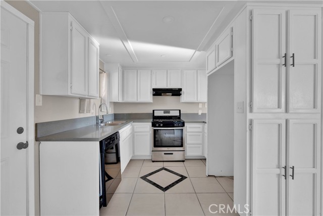 Detail Gallery Image 13 of 30 For 17908 Birch St, Hesperia,  CA 92345 - 3 Beds | 2 Baths