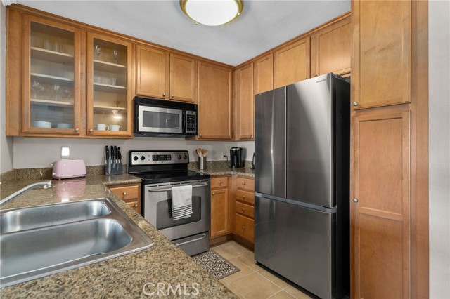 Detail Gallery Image 11 of 28 For 2045 Las Colinas Cir #103,  Corona,  CA 92879 - 1 Beds | 1 Baths