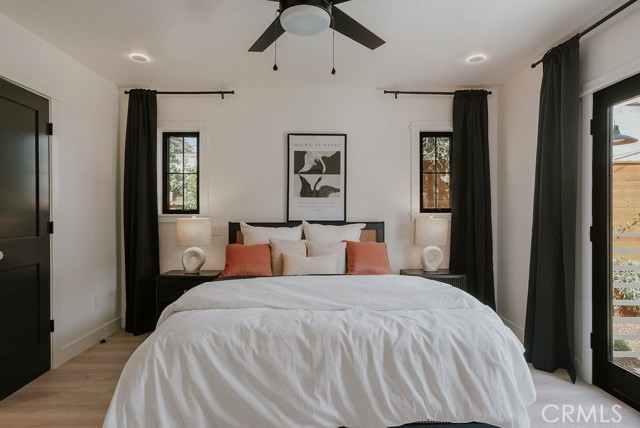 Detail Gallery Image 48 of 67 For 584 N Plymouth Bld, Los Angeles,  CA 90004 - 4 Beds | 2/1 Baths