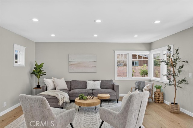 22633 Marjorie Avenue, Torrance CA: https://media.crmls.org/medias/75efe009-7cc8-4838-a6c5-dddb0fa76803.jpg