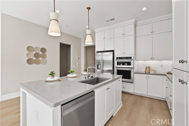 Detail Gallery Image 17 of 55 For 130 Donati, Irvine,  CA 92602 - 3 Beds | 2/1 Baths