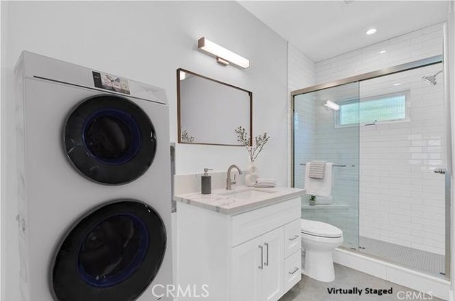 5311 E Carita Street, Long Beach CA: https://media.crmls.org/medias/75f07d72-4f5e-49ba-976e-60159a96d05b.jpg