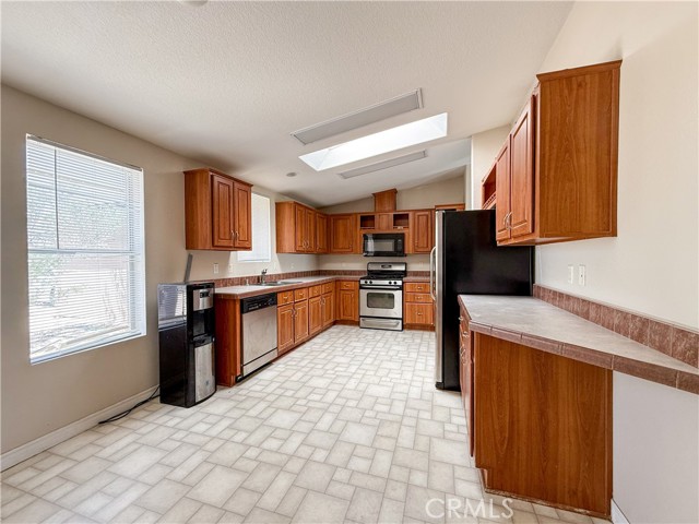 Detail Gallery Image 13 of 27 For 74804 Amboy Rd, Twentynine Palms,  CA 92277 - 3 Beds | 2 Baths