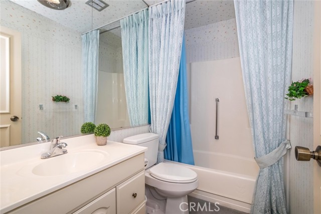 Detail Gallery Image 18 of 35 For 19539 Mesa of the Oaks, Newhall,  CA 91321 - 2 Beds | 2 Baths