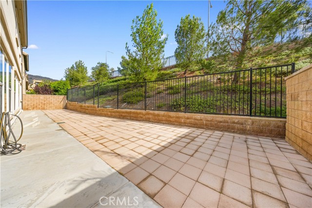 Detail Gallery Image 18 of 49 For 20611 W Chestnut Cir, Porter Ranch,  CA 91326 - 4 Beds | 3 Baths