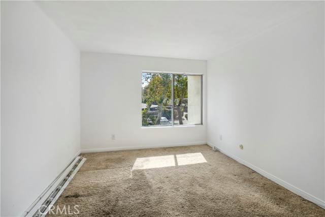 Detail Gallery Image 9 of 29 For 23515 Lyons Ave #284,  Valencia,  CA 91355 - 2 Beds | 2 Baths