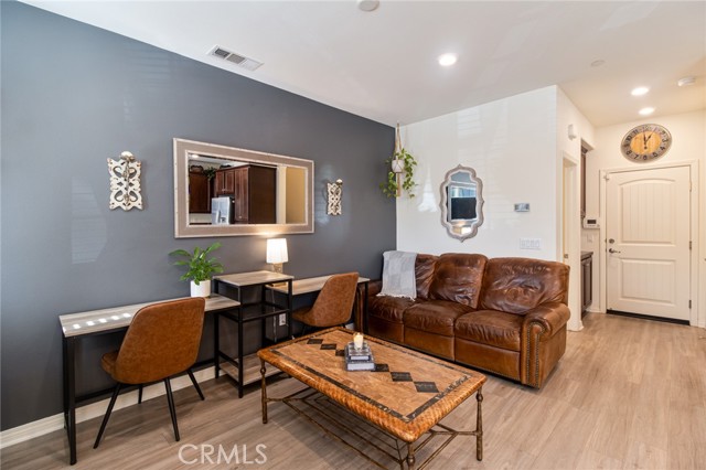 40434 Calle Real, Murrieta CA: https://media.crmls.org/medias/75f16ae7-b55d-45bb-b33d-cd877f92c3d3.jpg