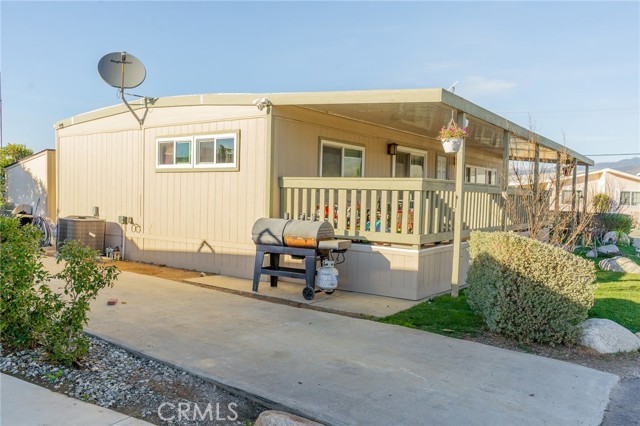 Detail Gallery Image 9 of 48 For 1134 Villa Calimesa Ln #42,  Calimesa,  CA 92320 - 2 Beds | 2 Baths