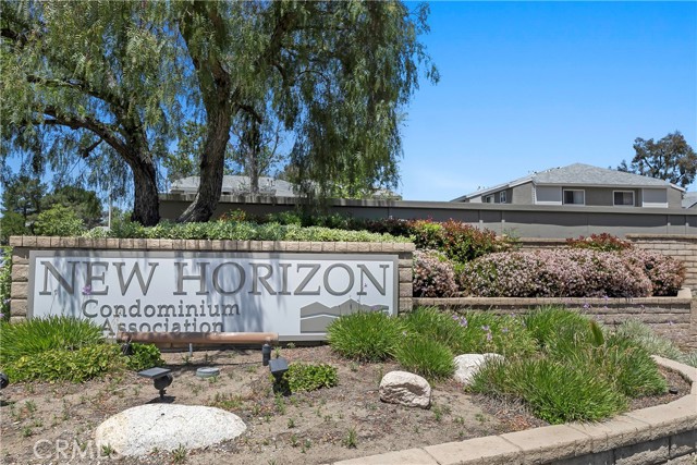 Detail Gallery Image 23 of 27 For 27646 Susan Beth Way #G,  Saugus,  CA 91350 - 2 Beds | 2 Baths