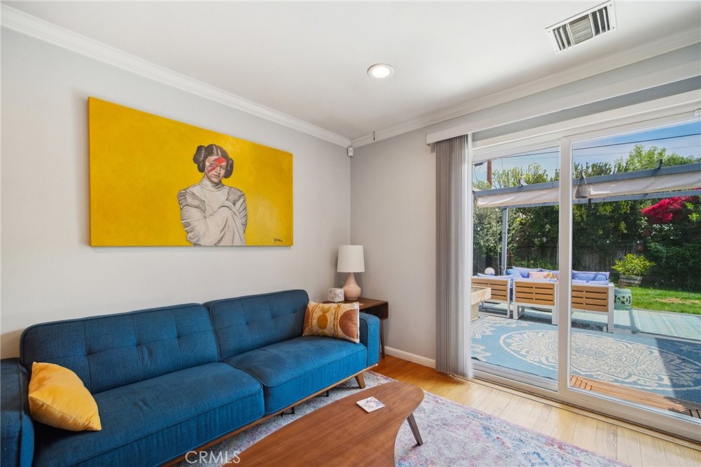 4734 Buffalo AvenueSherman Oaks img 1