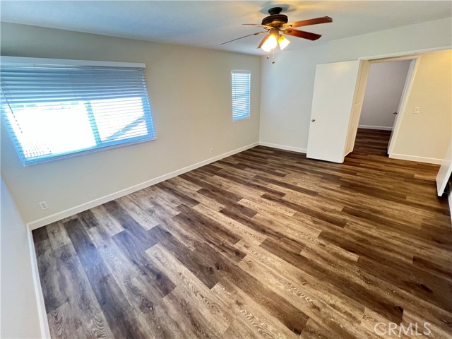 7924 E Woodsboro Avenue, Anaheim CA: https://media.crmls.org/medias/75f4654d-0c01-468a-8dc1-8a9449fbef2b.jpg