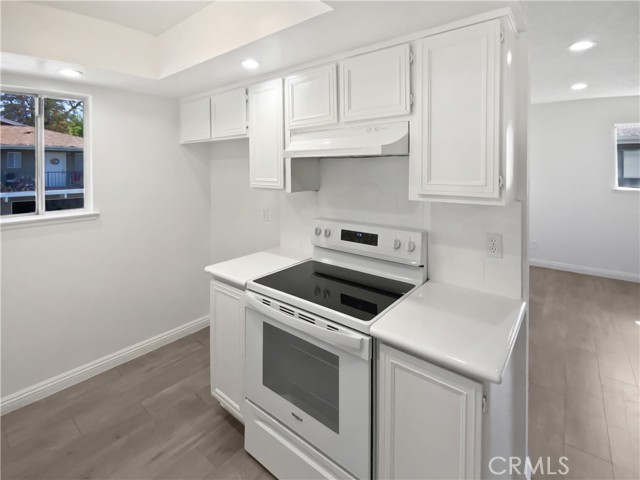 1307 W 8th Street, Upland CA: https://media.crmls.org/medias/75f52717-4493-49cf-a34e-005bcb7ebb51.jpg