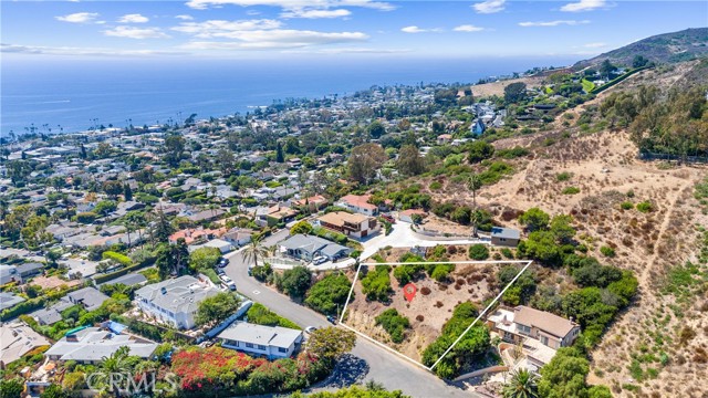 Detail Gallery Image 4 of 27 For 336 Lookout Dr, Laguna Beach,  CA 92651 - – Beds | – Baths