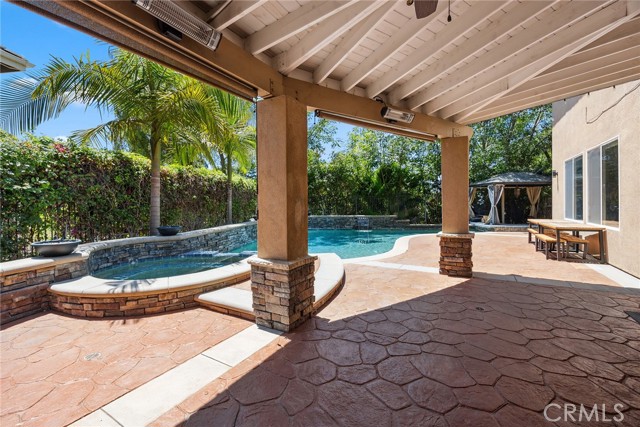 450 S Estate Drive, Orange CA: https://media.crmls.org/medias/75f56aee-1dcd-4e01-86bd-db766798c25e.jpg