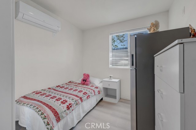 Detail Gallery Image 35 of 61 For 7701 Baird Ave, Reseda,  CA 91335 - – Beds | – Baths