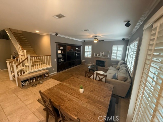 Detail Gallery Image 3 of 8 For 21109 Cross Creek, Saugus,  CA 91350 - 4 Beds | 3/1 Baths