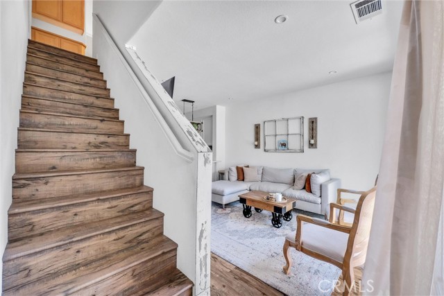 Detail Gallery Image 14 of 30 For 8449 E Arrowhead Way, Anaheim Hills,  CA 92808 - 2 Beds | 2 Baths