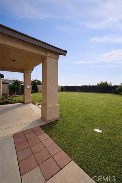 Detail Gallery Image 4 of 21 For 207 Riesling Vines St, Bakersfield,  CA 93314 - 4 Beds | 2 Baths