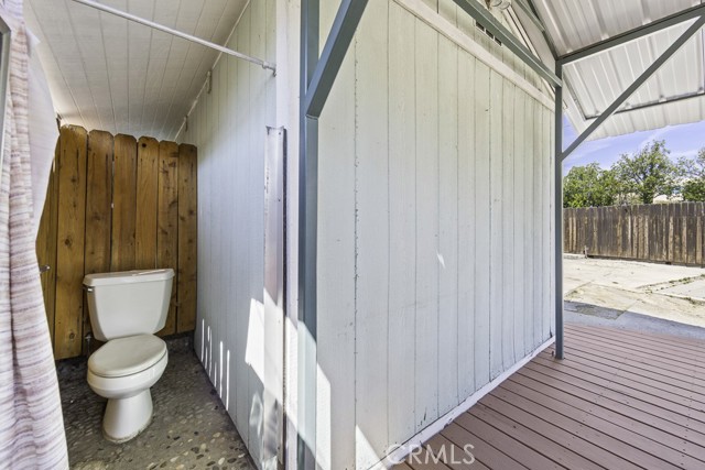 Detail Gallery Image 34 of 44 For 1832 N Brighton, Burbank,  CA 91506 - 2 Beds | 1 Baths