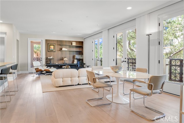 Detail Gallery Image 5 of 35 For 23500 Park Sorrento #D21,  Calabasas,  CA 91302 - 2 Beds | 3 Baths