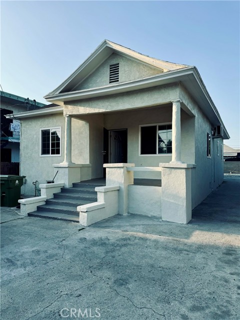 Detail Gallery Image 13 of 13 For 533 E 36th, Los Angeles,  CA 90011 - 4 Beds | 2 Baths