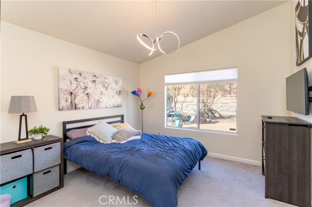 Image 11 of 21 For 65548 Avenida Barona