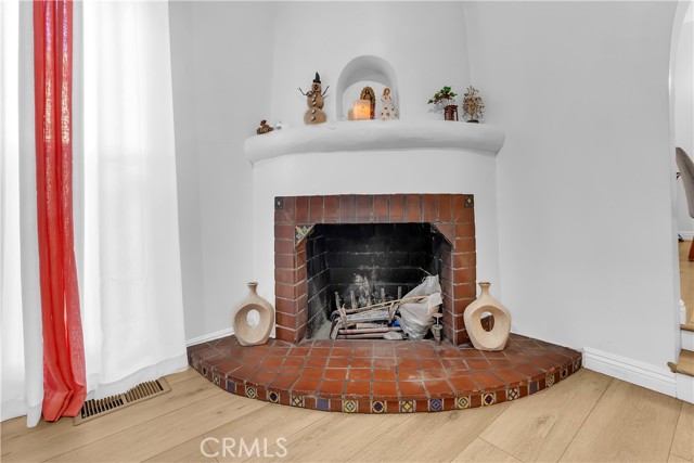 Detail Gallery Image 4 of 49 For 3700 Virginia, Lynwood,  CA 90262 - 4 Beds | 2 Baths