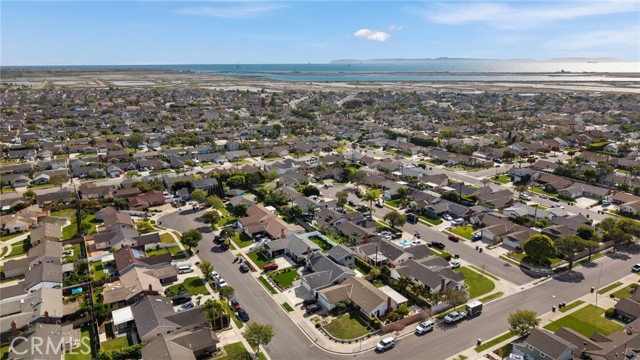 Detail Gallery Image 43 of 45 For 17551 Griffith, Huntington Beach,  CA 92649 - 4 Beds | 3 Baths