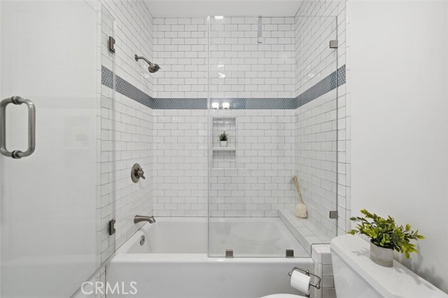 Detail Gallery Image 42 of 71 For 406 S Gertruda, Redondo Beach,  CA 90277 - 5 Beds | 4/1 Baths