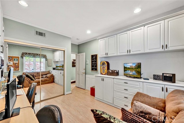 Detail Gallery Image 29 of 75 For 10302 Broadview Place, North Tustin,  CA 92705 - 5 Beds | 4/1 Baths
