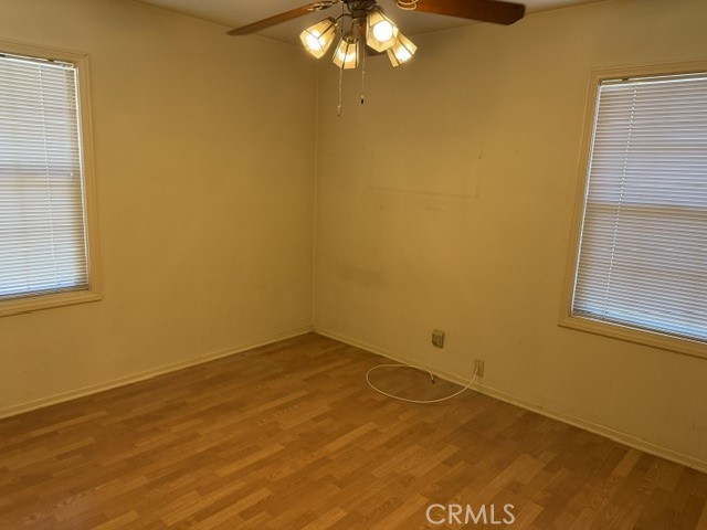 https://media.crmls.org/medias/75ff4fee-3332-4b68-82a8-4d7d0224ab75.jpg?preset=X-Large