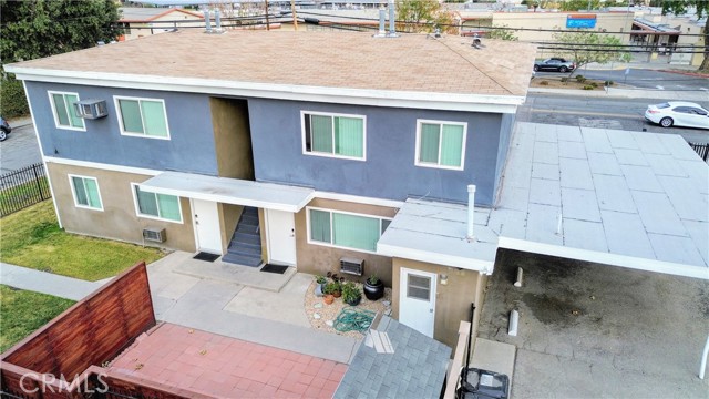 Detail Gallery Image 1 of 31 For 1111 Chestnut St #2,  San Bernardino,  CA 92410 - 5 Beds | 2 Baths