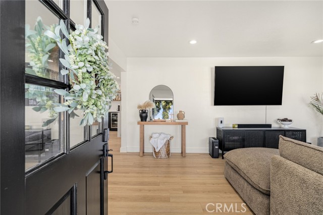 Detail Gallery Image 4 of 32 For 9134 Greenleaf Ave, Whittier,  CA 90602 - 3 Beds | 2 Baths