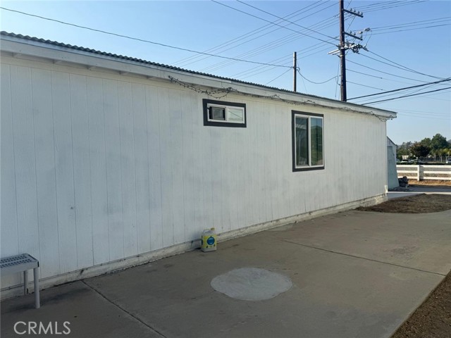 33013 Arbolado Lane, Lake Elsinore CA: https://media.crmls.org/medias/7600eae3-6940-46e3-8b3b-a24900478dbd.jpg