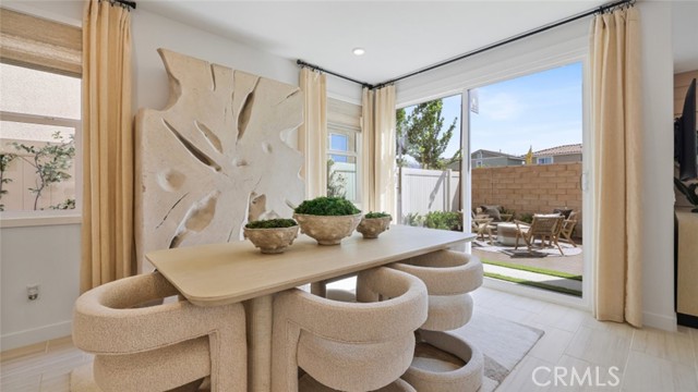 508 Checkerbloom Lane, Santa Paula CA: https://media.crmls.org/medias/76021d79-316f-4870-8aea-782112ab192b.jpg